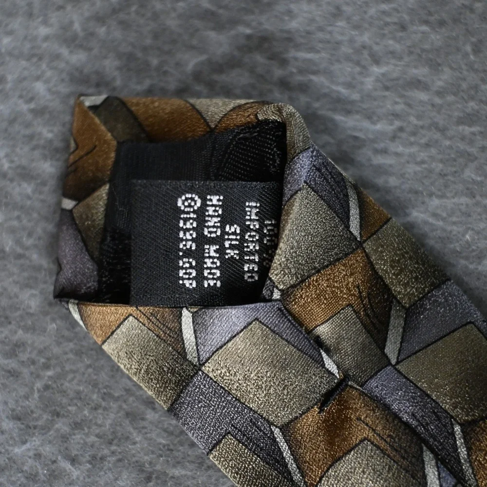 Grateful Dead Mens‎ Step Out Twenty-First Set Silk Tie OS Gold Grey Geometric